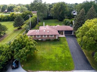 6N654 Harvey Rd, Medinah, IL 60157