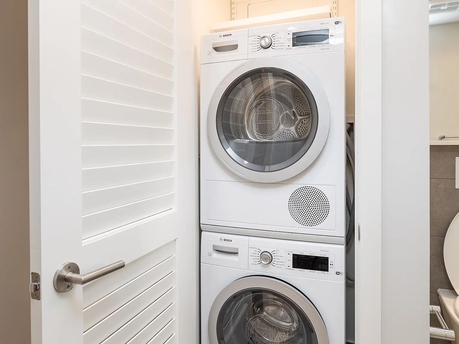 1 bed, 700 sqft, $4,450 — Photo 3
