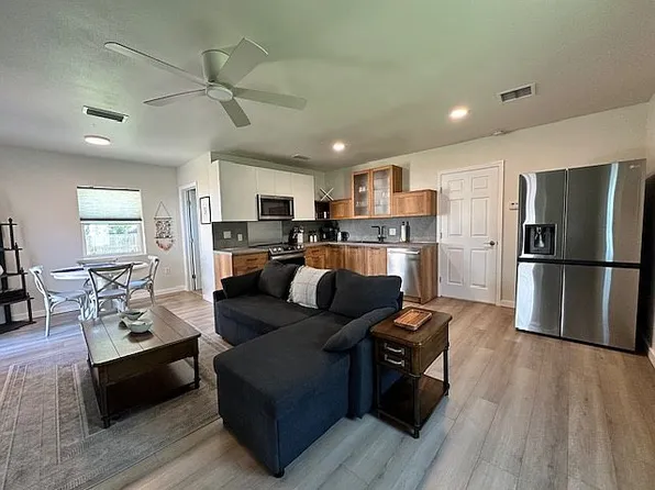 2117 Palm Ter, Sarasota, FL 34231