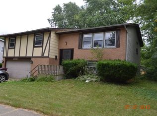 21501 Peterson Ave, Sauk Village, IL