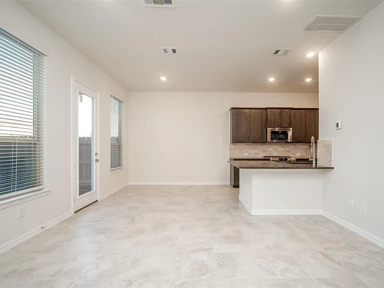 1634 Ryon Falls Dr — Photo 7