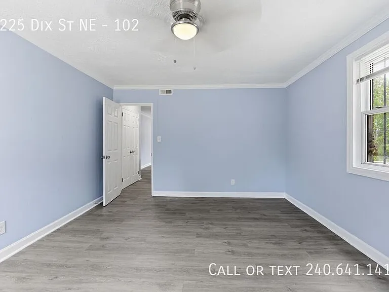 5225 Dix St NE #102 — Photo 16