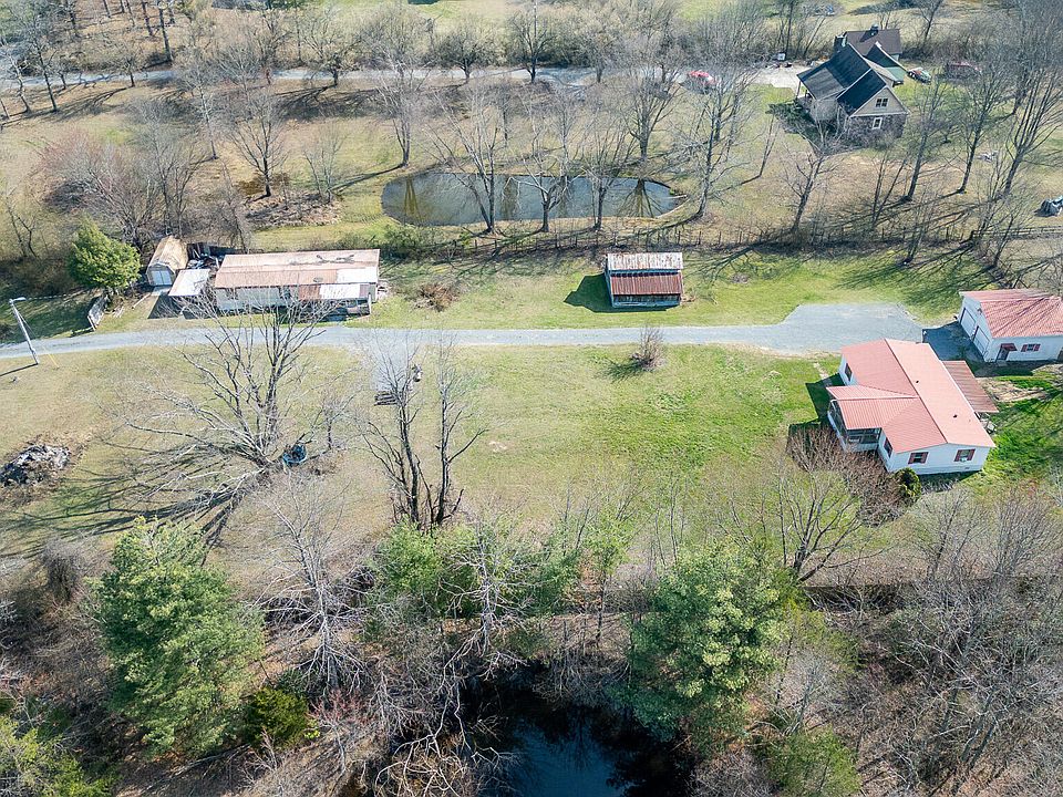 1st image of 471 Grayson Way