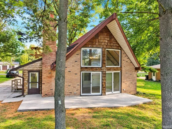 18128 County Road 40, Goshen, IN 46526