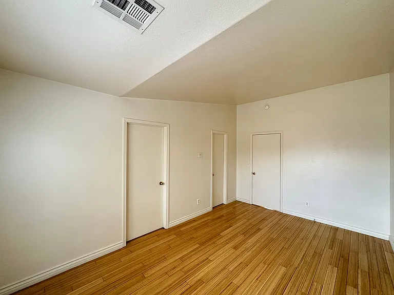 2621 Adelante Ave #108 — Photo 16