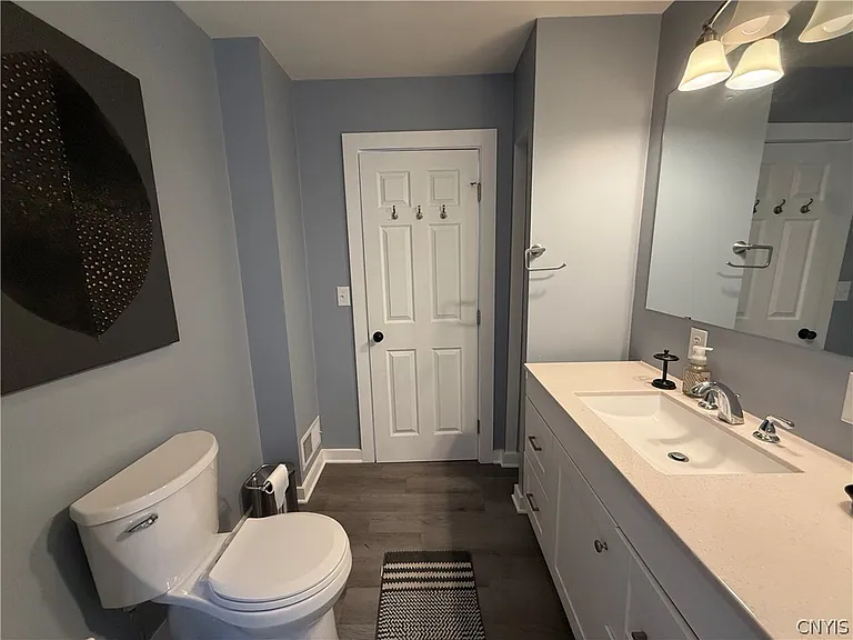 412 Court St #2 — Photo 13