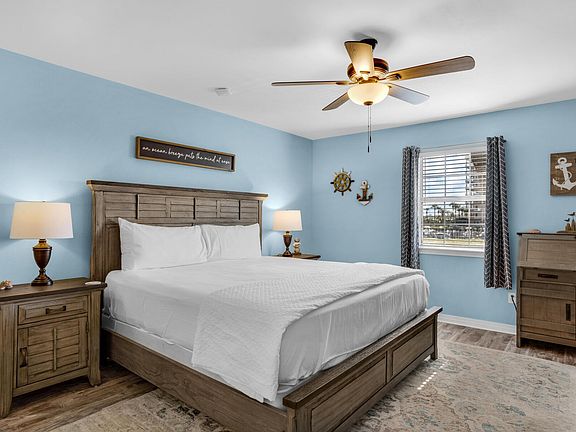 4th image of 705 Gulf Shore Dr