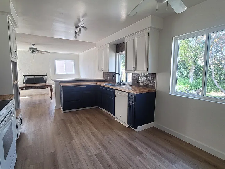 3361 Tapo Canyon Rd — Photo 3