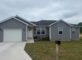 117 Harrison Ct, Carterville, MO 64835