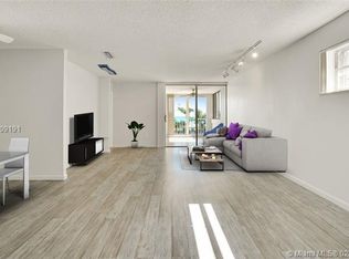 6450 Collins Ave APT 301, Miami Beach, FL 33141