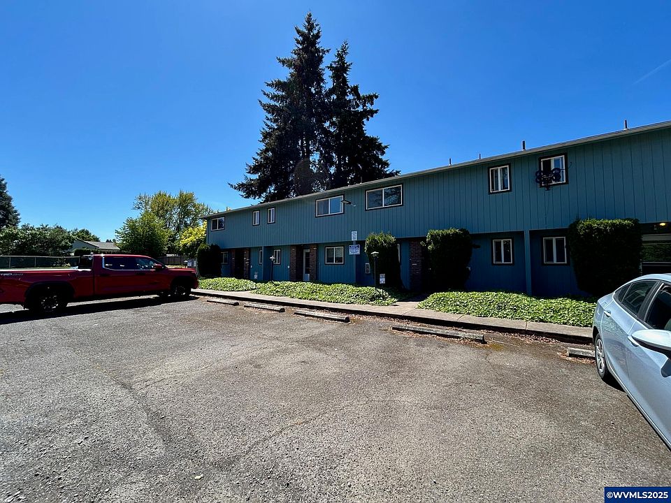 2nd image of 4802 Skyline Rd S