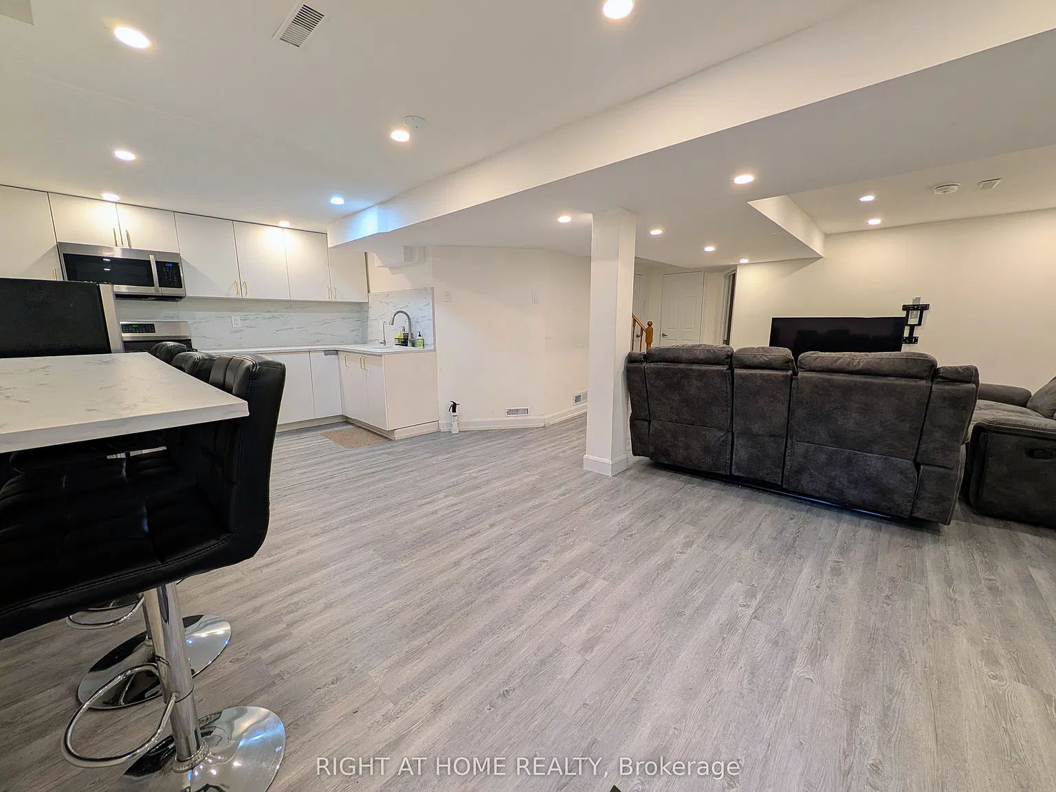 1 bed, $1,500 — Photo 2