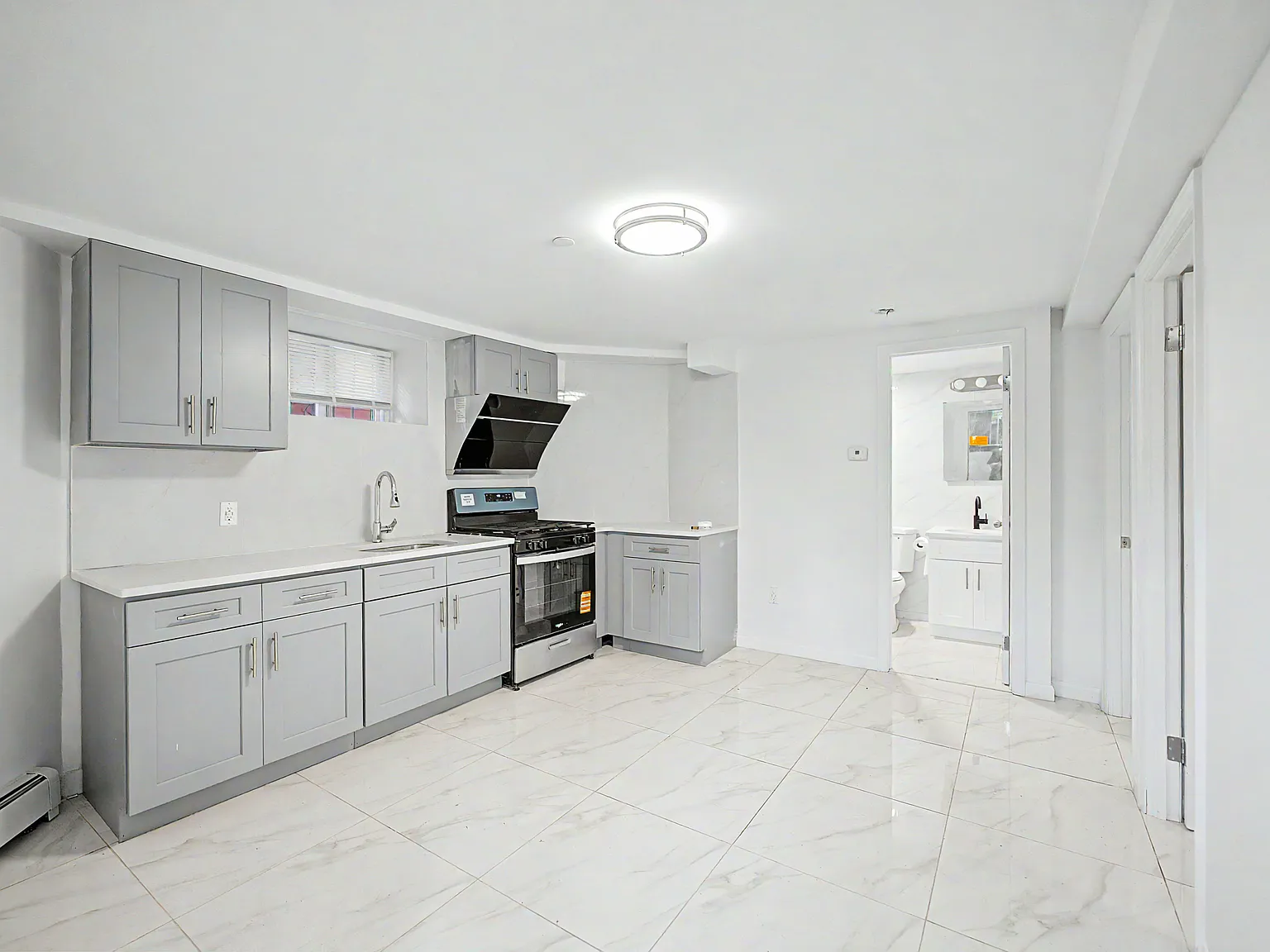 95th St, Woodhaven — Photo 1
