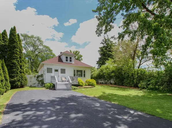 4507 Dorset Ave, Lisle, IL 60532