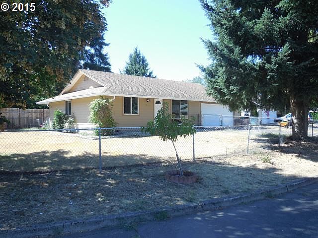 1st image of 3804 NE 151st Ave