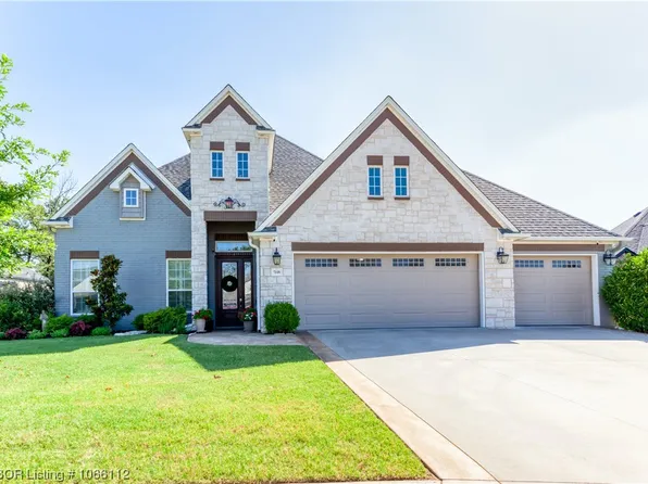 7118 Forest Canyon Dr, Fort Smith, AR 72916