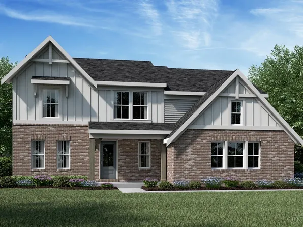 5985 Shooting Star Dr, Tipp City, OH 45371