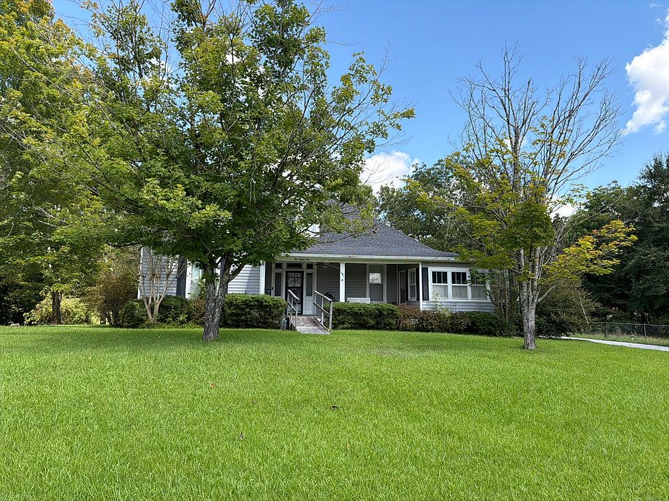 1st image of 181 4th Ave