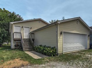 107 S Main St, Hebron, IN 46341