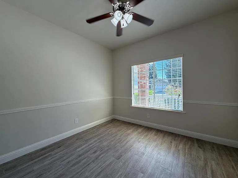 2128 E Saint Andrew Dr — Photo 18