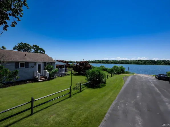 136 Bayview Avenue, Southold, NY 11971