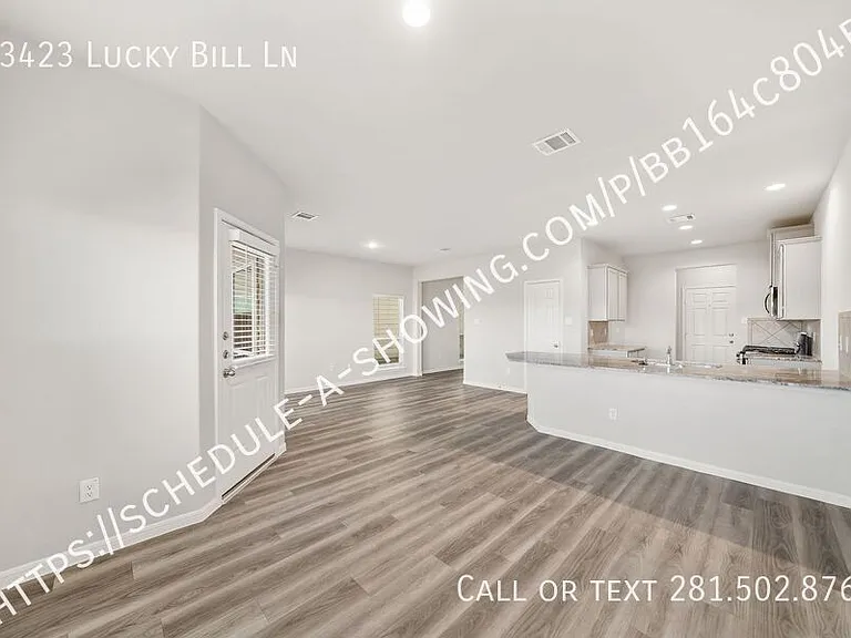 13423 Lucky Bill Ln — Photo 8