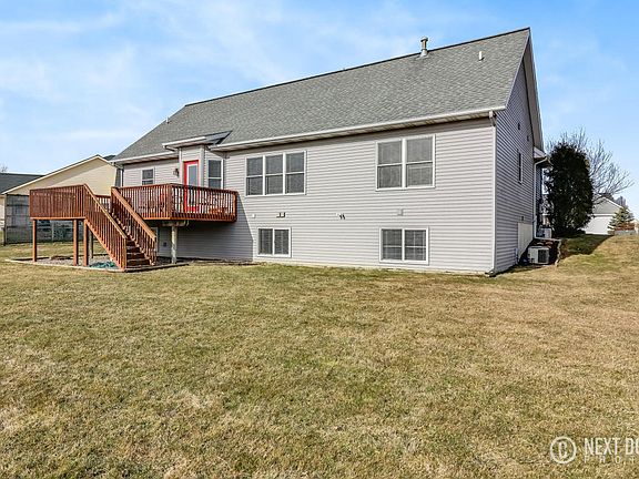 3rd image of 3714 Townline Ct