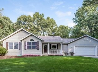 12693 Buchanan St, Grand Haven, MI 49417
