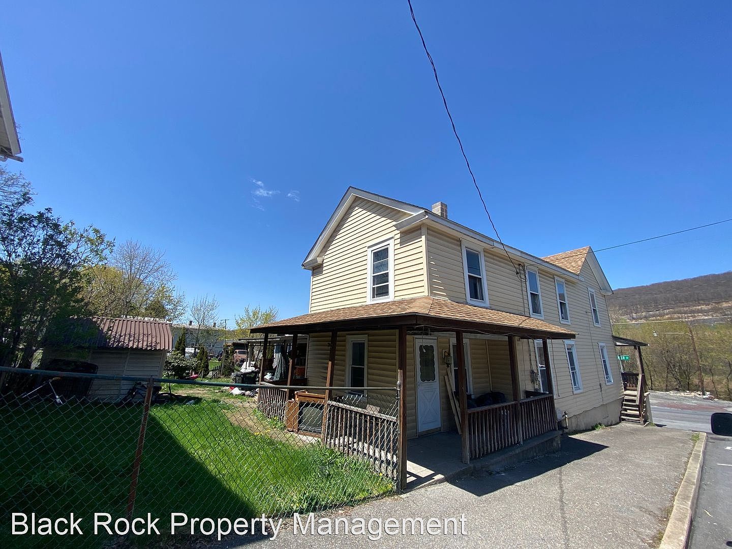 226 E Water St, Coaldale, PA 18218 Zillow