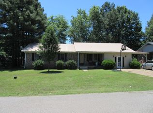 2063 Algee Ln, Milan, TN 38358