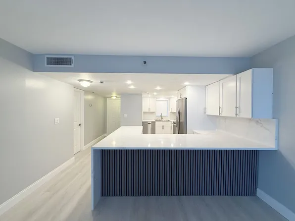 3300 W Rolling Hills Cir APT 410, Fort Lauderdale, FL 33328