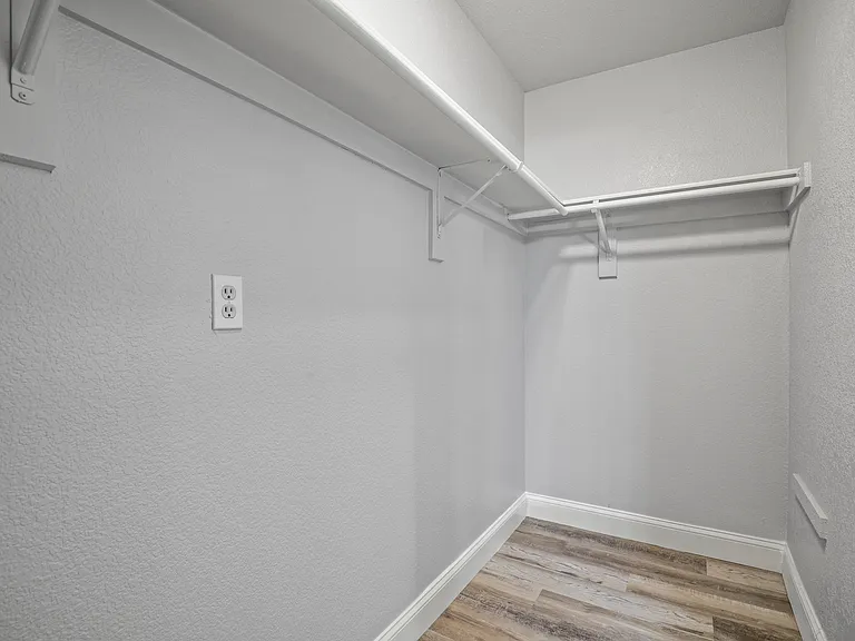 1533 Prescott Dr — Photo 25