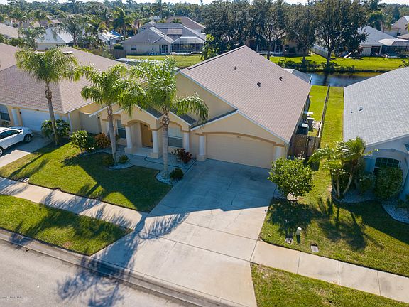 3rd image of 3816 Sunward Dr