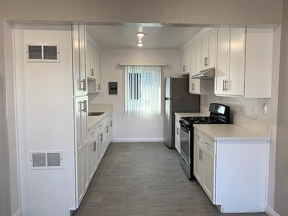 5th image of 3451 W Florence Ave APT 7