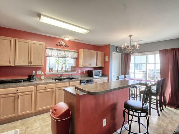 5th image of 8824 Kellum Dr