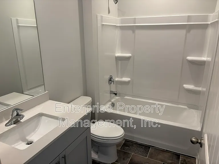 85 Burr Oak Cv — Photo 10