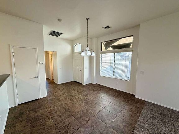 4th image of 16620 S 48th St Unit 83