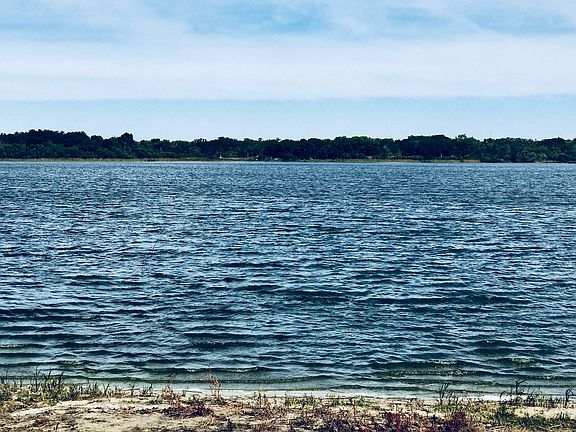 2nd image of Highlands By The Lake Way