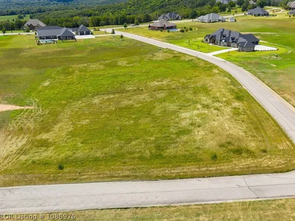 259 Scott Farm Dr, Van Buren, AR 72956