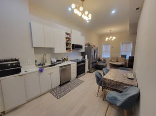 1022 Hollins St, Baltimore, MD 21223