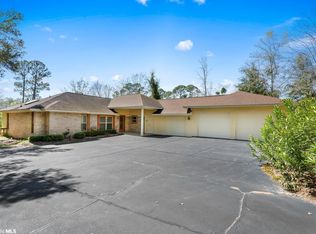 8090 Bay View Dr, Foley, AL 36535