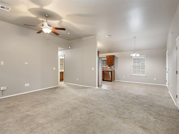5th image of 12709 Heritage Oaks Dr