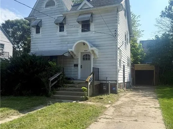 2272 Rosedale Ave, Toledo, OH 43606