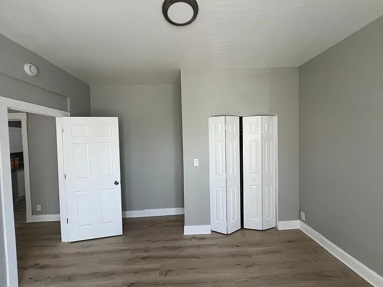 3848 W Hirsch St — Photo 11