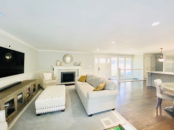 4th image of 10535 NE 20th Pl