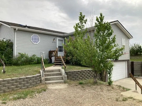 1201 Oilfield Ave, Shelby, MT 59474