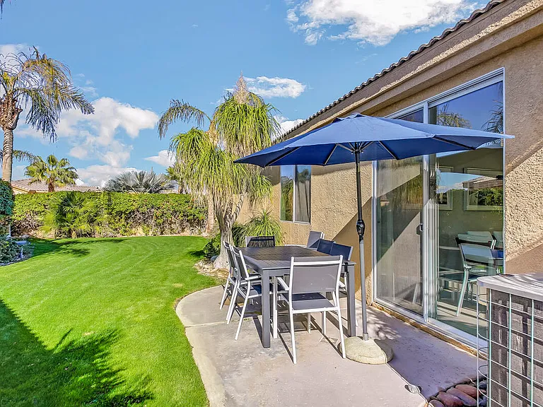 67361 N Laguna Dr — Photo 38