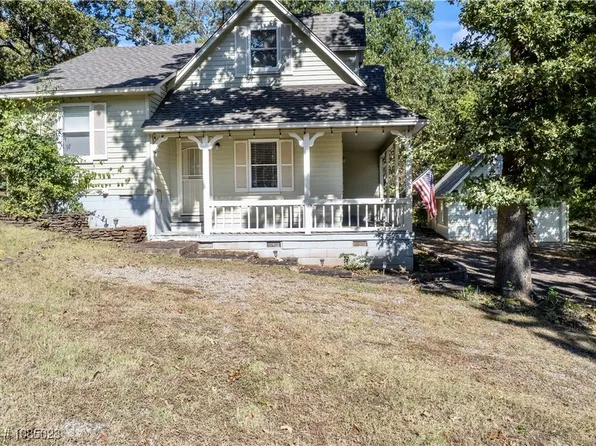 203 Pendergrass St, Muldrow, OK 74948