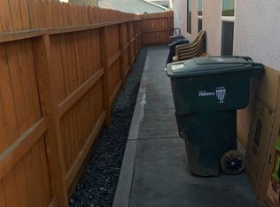 6640 E Fender Ave, Fresno, CA 93727