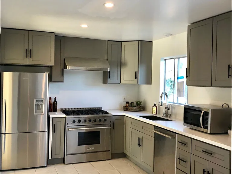 616 Edgewood Dr — Photo 4